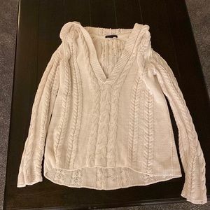 Gap white medium knitted sweater